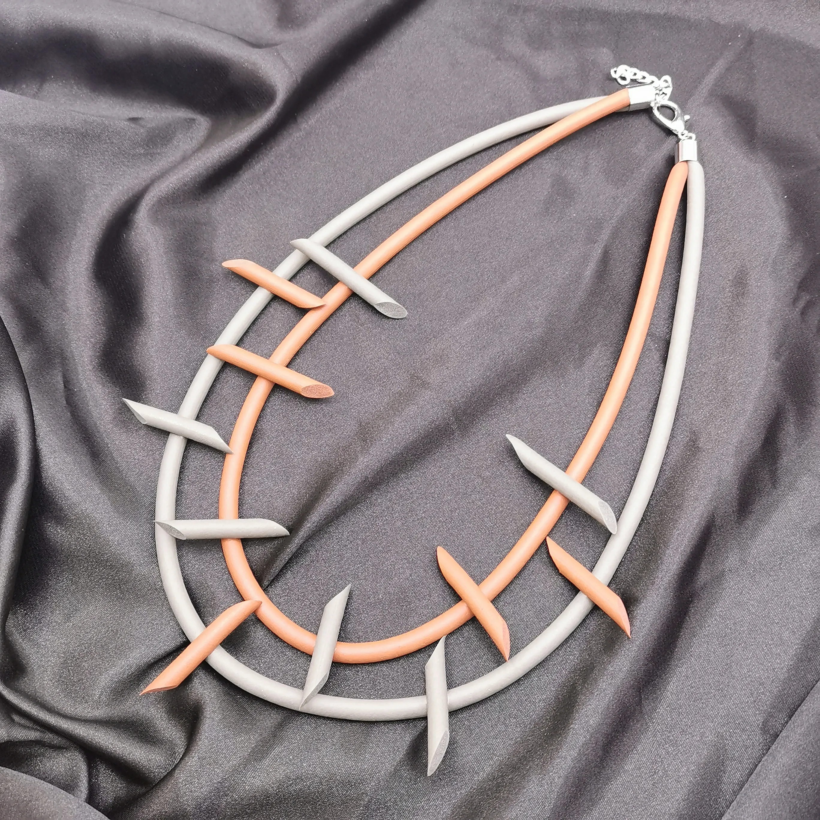 Catene Collana in gomma fatta a mano per le donne Boho Ciondoli Gotico Semplice catena Choker Moda coreana Gioielli fai da te a strati_voghion.com