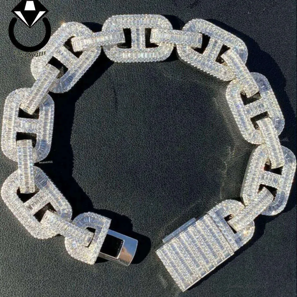 Mariner Link Chain With Moissanite Baguette Diamonds For Men_voghion.com