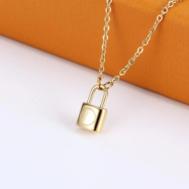 Collana con ciondolo a lucchetto uomo donna gioielli di qualità_voghion.com