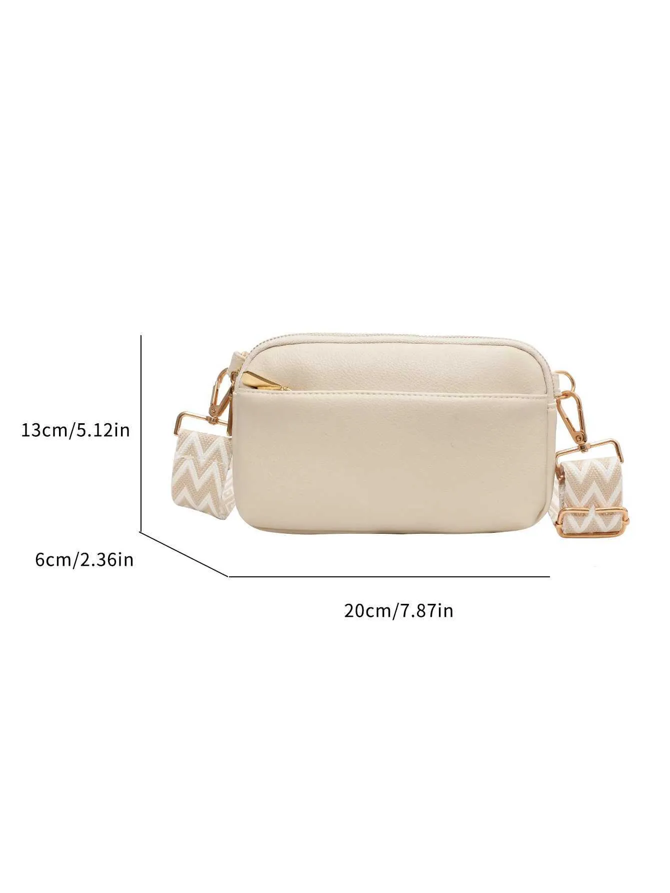 This Is a Super Practical Messenger Bag Fashion Wide Shoulder Strap Design Suitable for Going Out Shopping_voghion.com