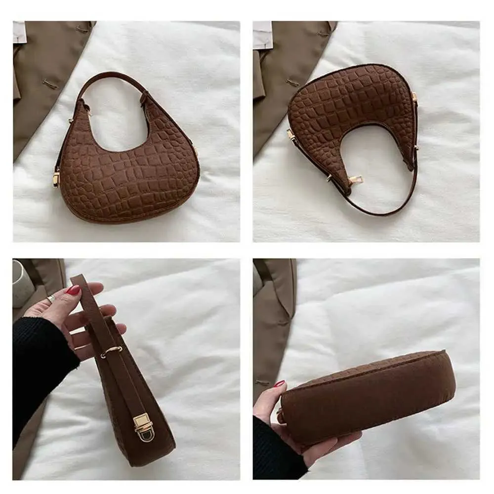 2024 New Alligator Pattern Shoulder Womens Small Handle Lower Arm Clutch Crescent Saddle Handbag Garbage Bag Y241123_voghion.com