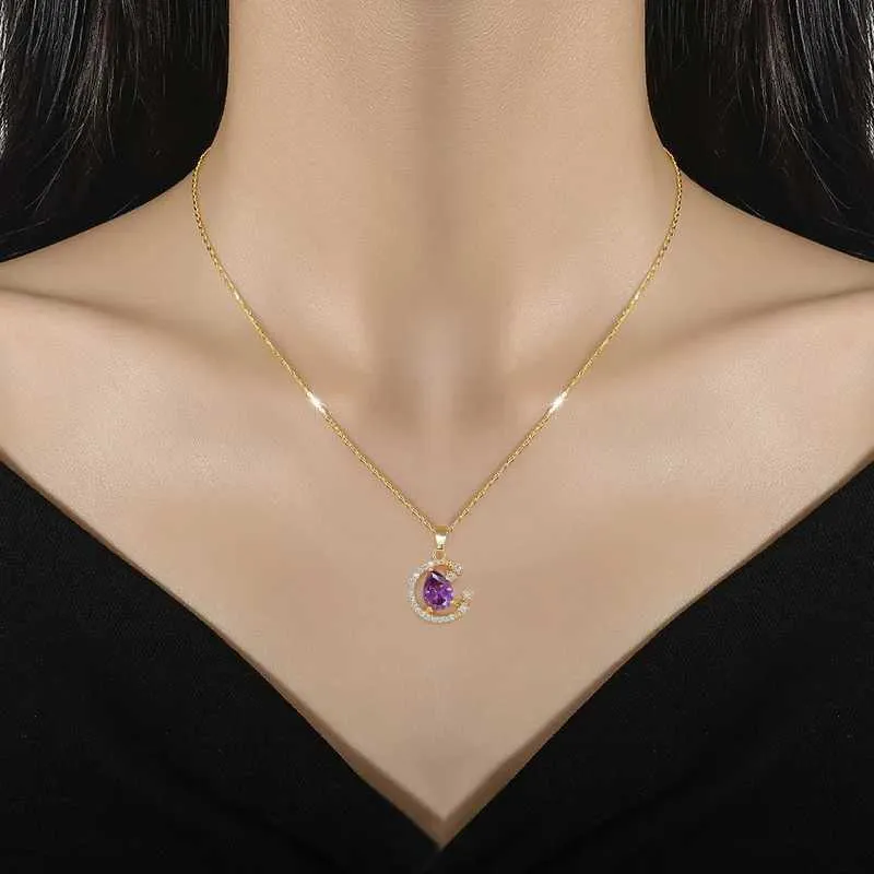 Moon Pendant Necklace Classic Gold Chain Elegant Charm Jewellery_voghion.com