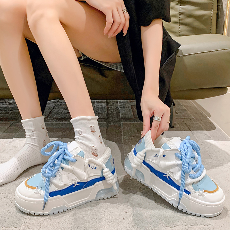 Thick soled board for women's autumn 2024 new trendy couple bread sh, color blocking sports and casual small white_voghion.com