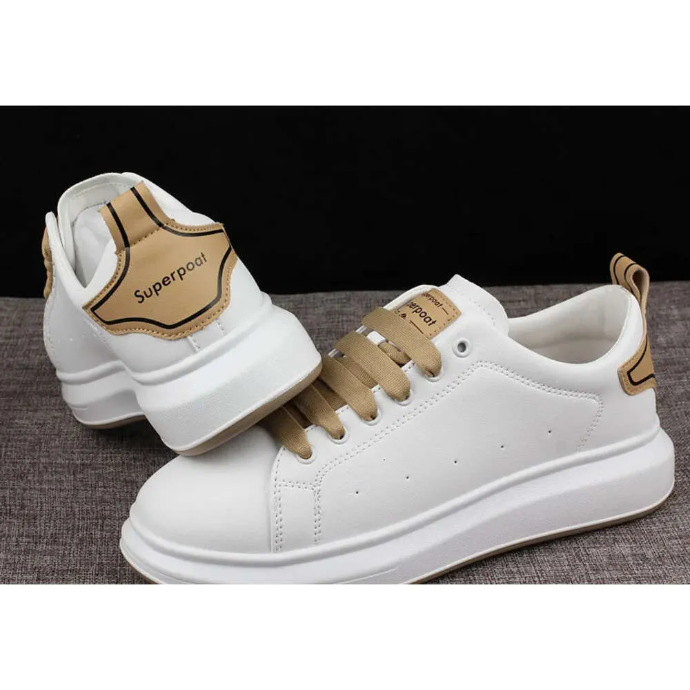 2023 Casual per uomo Uomo Running Traspirante Sport tavola Scarpe bianche Sneakers scarpe da tennis alla moda Calzature sportive_voghion.com