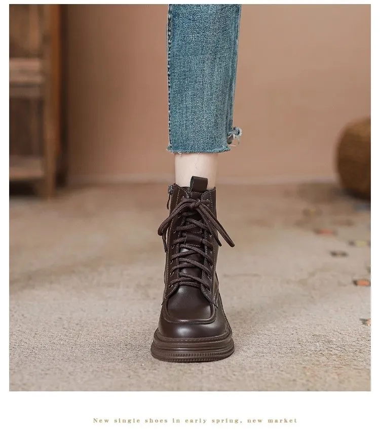 Genuine Leather Thick Soled Short Raised Round Toe Motorcycle Boots Plush Insulation Fashionable And Versatile_voghion.com