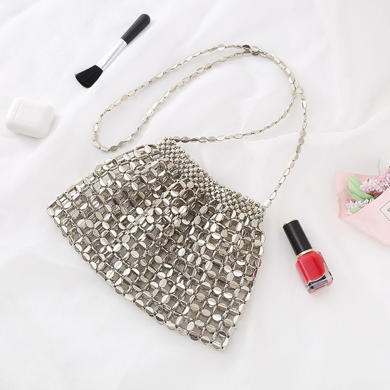 Borsa di perle rifinita con perline fatta a mano_voghion.com