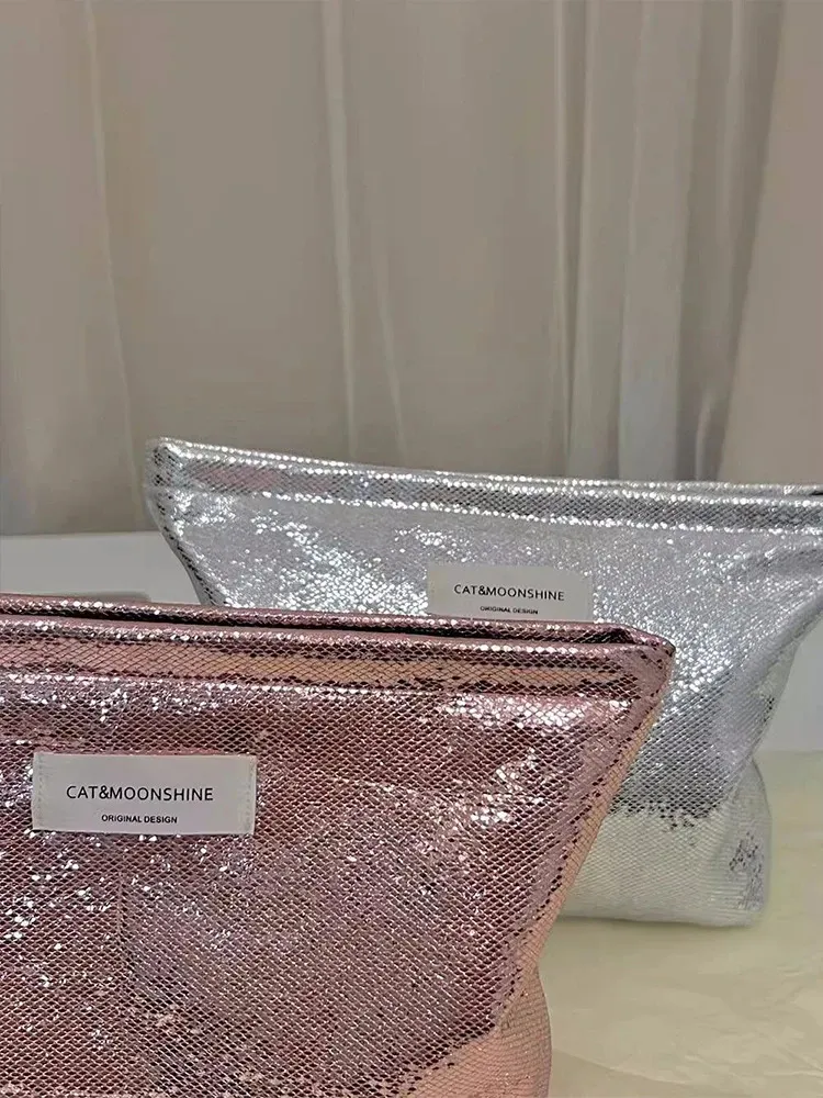 Einfache tragbare Kosmetiktasche mit großer Kapazität zur Aufbewahrung im Freien für Damen 241128_voghion.com