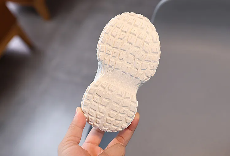 2025 Dziewczęta Dziecko Sport Wiosna Jesień Wszechstronne Chłopcy Maluchy Littlesprouts Bieganie Trampki Moda Dziecięce Buty Koszykarskie_voghion.com