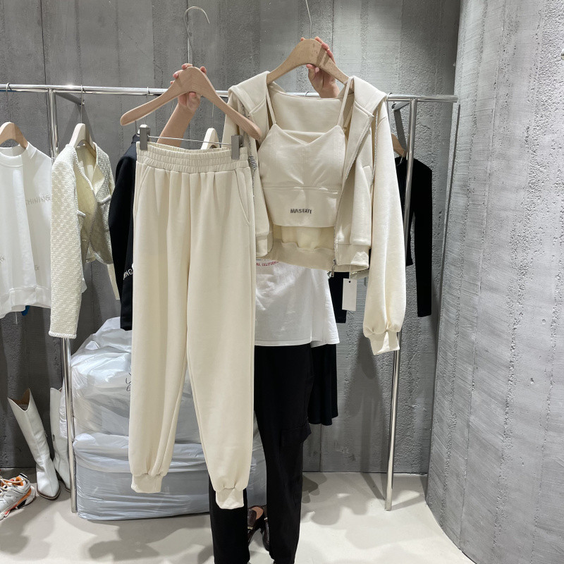 Traje deportivo de ocio para mujer, versión otoño 2024, nueva chaqueta con capucha de manga larga, elegante chaleco, conjunto de tres piezas