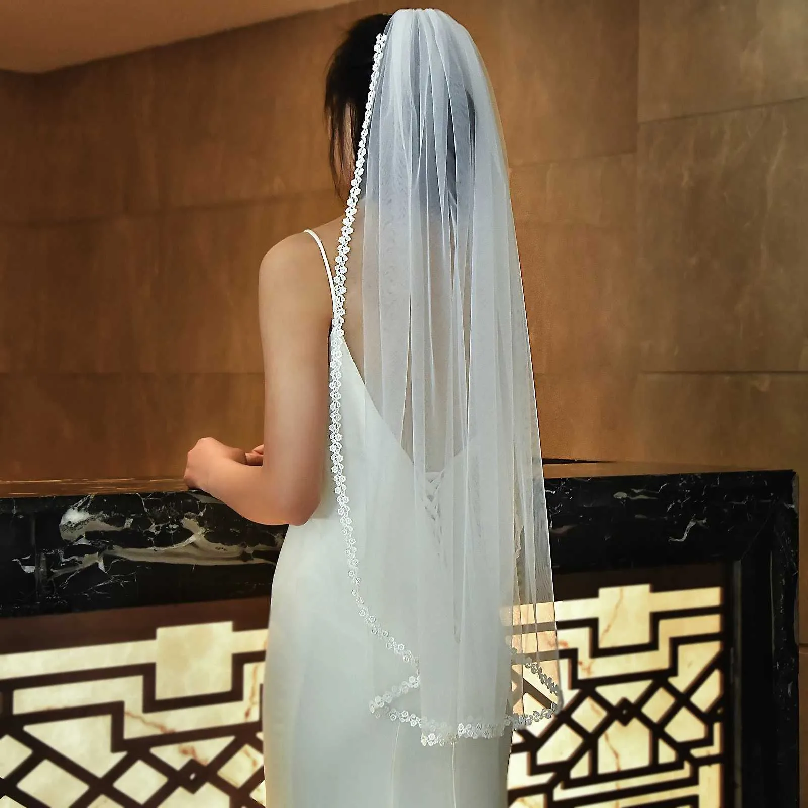 Hair Jewelry MZA04 Veils Bride Flowers Vine Applique Lace Edge Wedding Partial Trim 1 Tier Waltz Veil Bridal Accessories_voghion.com