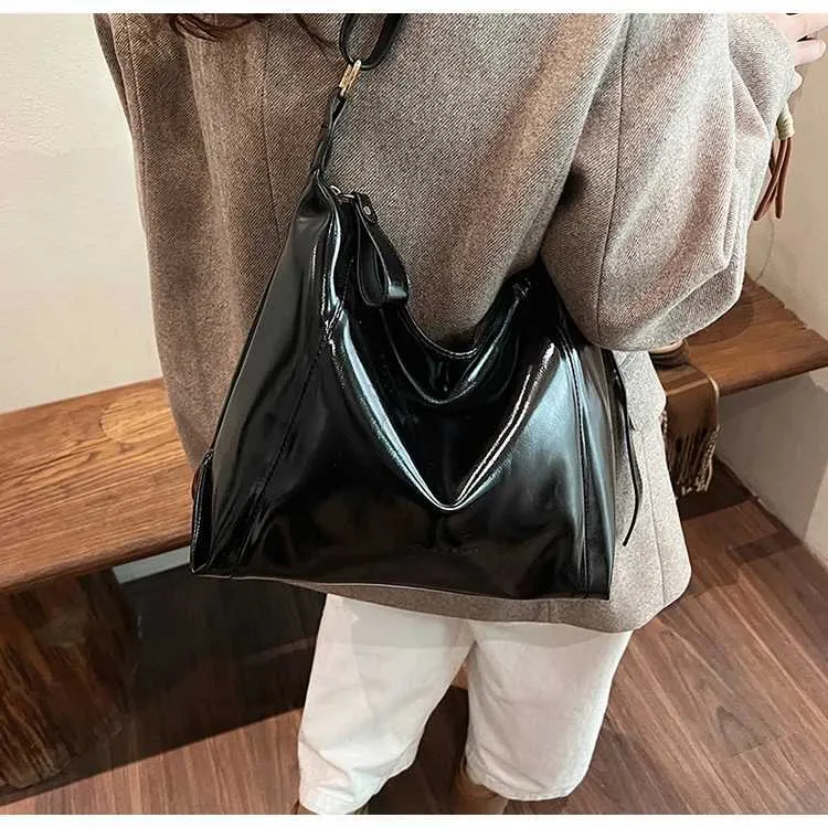 Damen Pu s Solid Glossy Leder Messenger Schultertasche Weibliche Große Kapazität Casual Pendler Umhängetasche_voghion.com