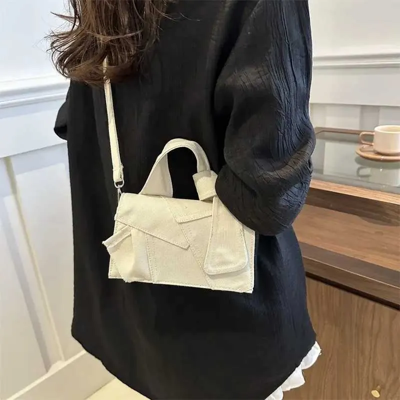 Fashion Denim Square Shoulder and Crossbody Bags Hasp Color Matching Personality Unique Design Handbags for Women 2024_voghion.com