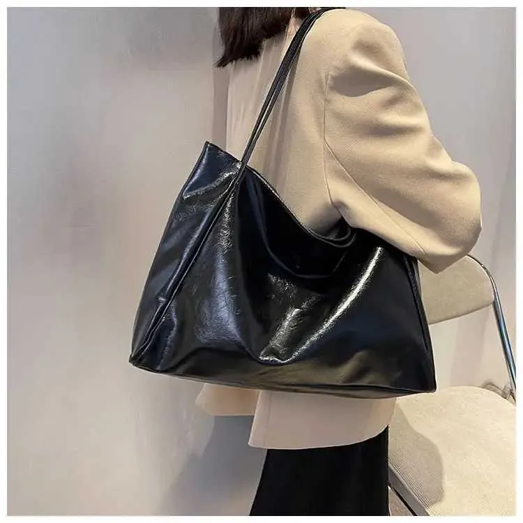 Vintage Red Womens Athletic Casual Fashion Large Capacity Leather Shoulder Bag Shopper Haruku Simple Handbag SacC241106_voghion.com