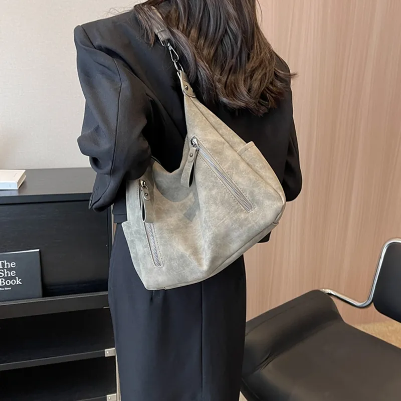 Borsa a tracolla singola da donna con tracolla obliqua di design Borse di grande capacità Hobo retrò in pelle PU opaca_voghion.com