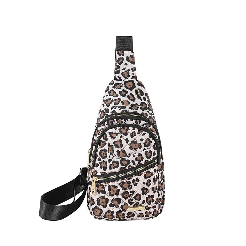 New Korean version simple breast lare capacity women's outdoor leisure embroidery thread dia rid shoulder messener_voghion.com