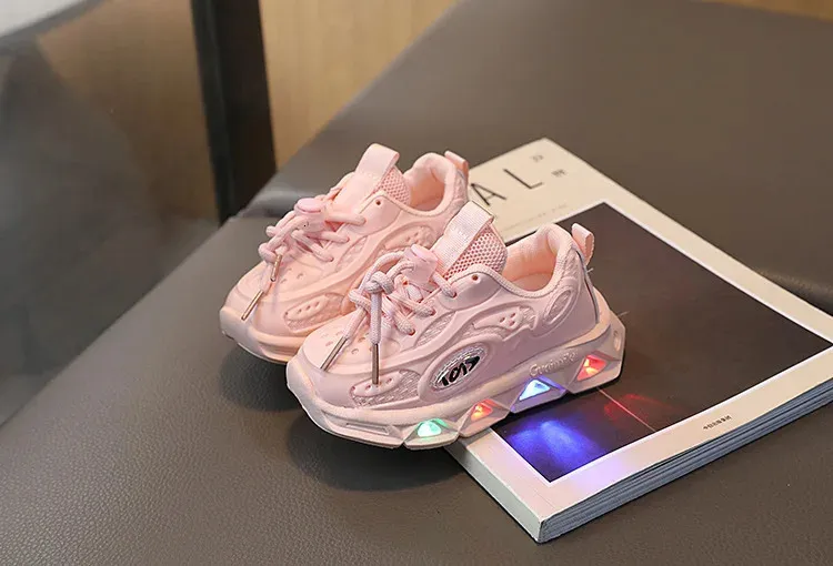 New LED Baby Boys Luminous Running Childrens Breathable Mesh Sports Shoes Size 21-30 240627_voghion.com