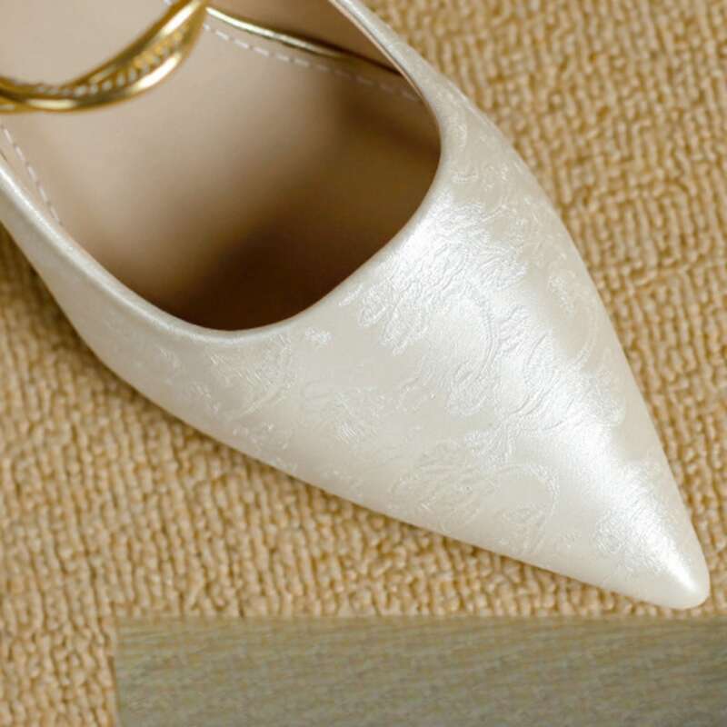 Neue Mode Göttin Stil Sinn für Design Frühling Und Herbst Temperament Französisch Spitz High Heels frauen_voghion.com