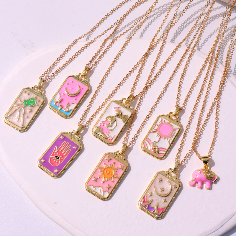 Collana quadrata in smalto rosa con goccia di olio punk tarocchi sole dio stella luna mano fiamma elefante ragazza per regali da donna HangZhi2022 nuovo_voghion.com
