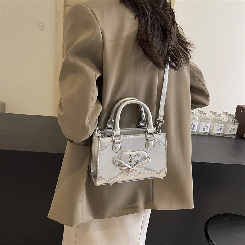 Umhängetaschen Mini Kleine Quadratische Tasche Tote Frauen Designer Handtaschen Vintage Bambus Griff Weibliche Elegante_voghion.com