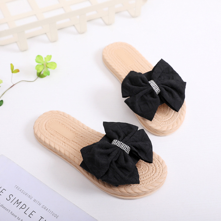 Nuevo Suela de cáñamo tejida de imitación de hierba para uso exterior, arrastre de una línea, zapatos planos de mujer a la moda de playa con diamantes_voghion.com