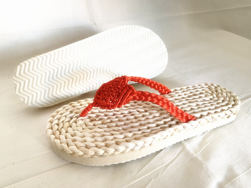 Süße japanische und koreanische Mädchen-Kitted Grass Damen Paare, Herrigboe Strand Freizeitschuhe, Hausschuhe, Schmetterling_voghion.com