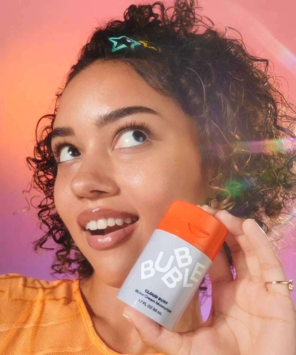 Noua cremă hidratantă pentru față Bubble Cloud Surf | Pentru ten normal până la uscat | Hidratare și hrănire profundă | Formulă ușoară, cu absorbție rapidă_voghion.com