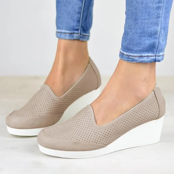 2022 New Wedges Women Sneakers Light Breathable Ladies Slip-On Solid Color Female Sport Casual Shoes atillas Mujer_voghion.com