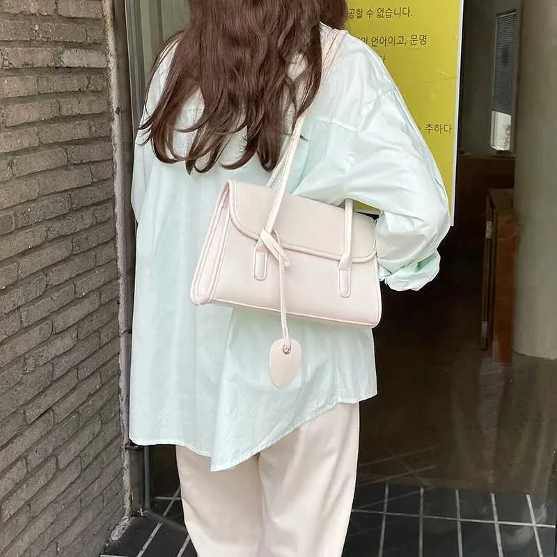 Sac à bandoulière en PU à texture française à la mode pour femmes, jaune, sous les aisselles, printemps/été 2024, pendentifs élégants, Handba241104_voghion.com