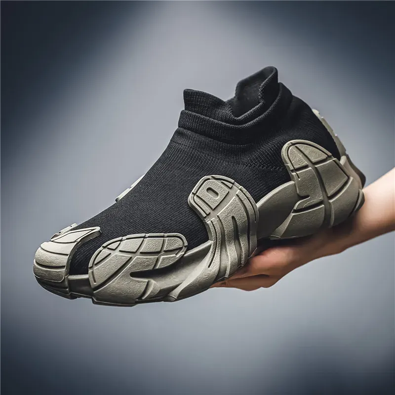 2024 Sneakers Herr Casual Herr Tenisskor Trainer Race Andningsbara Mode Loafers Löparskor För Herr_voghion.com