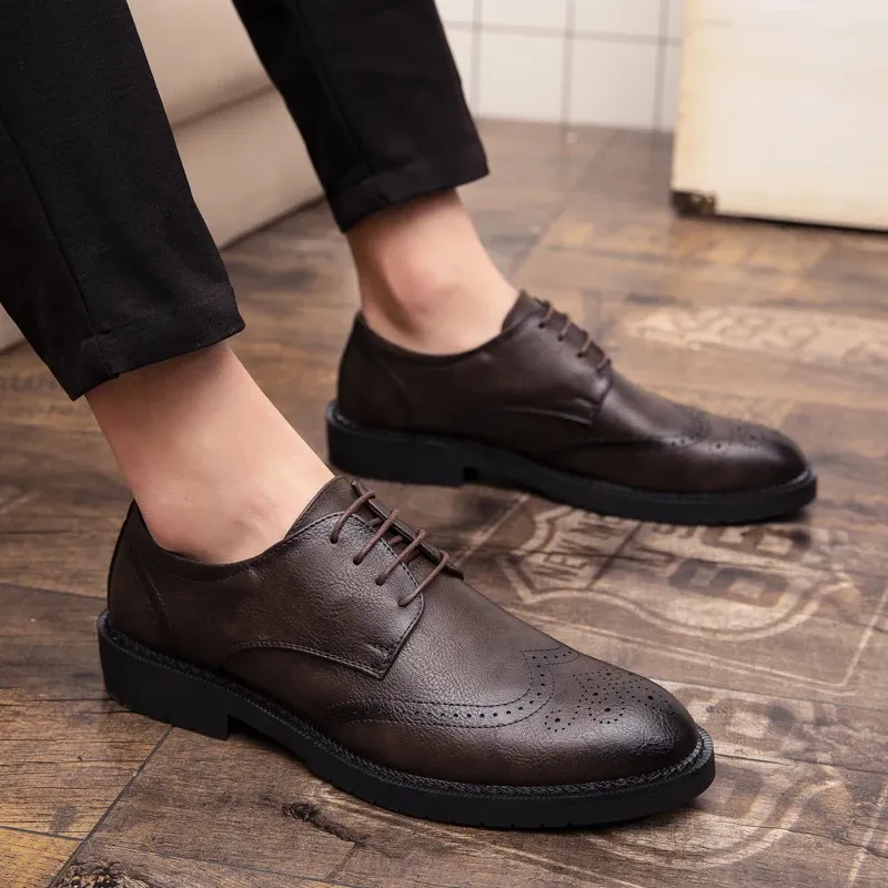 Plus Size 38-47 Brogue Fashion Oxford Dress Shoes Male Well-dressed Gentleman Handcrafted Footwear For Modern Men_voghion.com