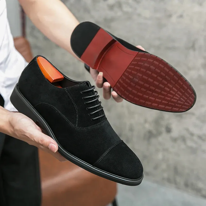 recém-chegado Biqueira fina casual camurça couro masculino renda superior Oxford vestido de noiva formal sapatos baixos atos Hombre 240911_voghion.com