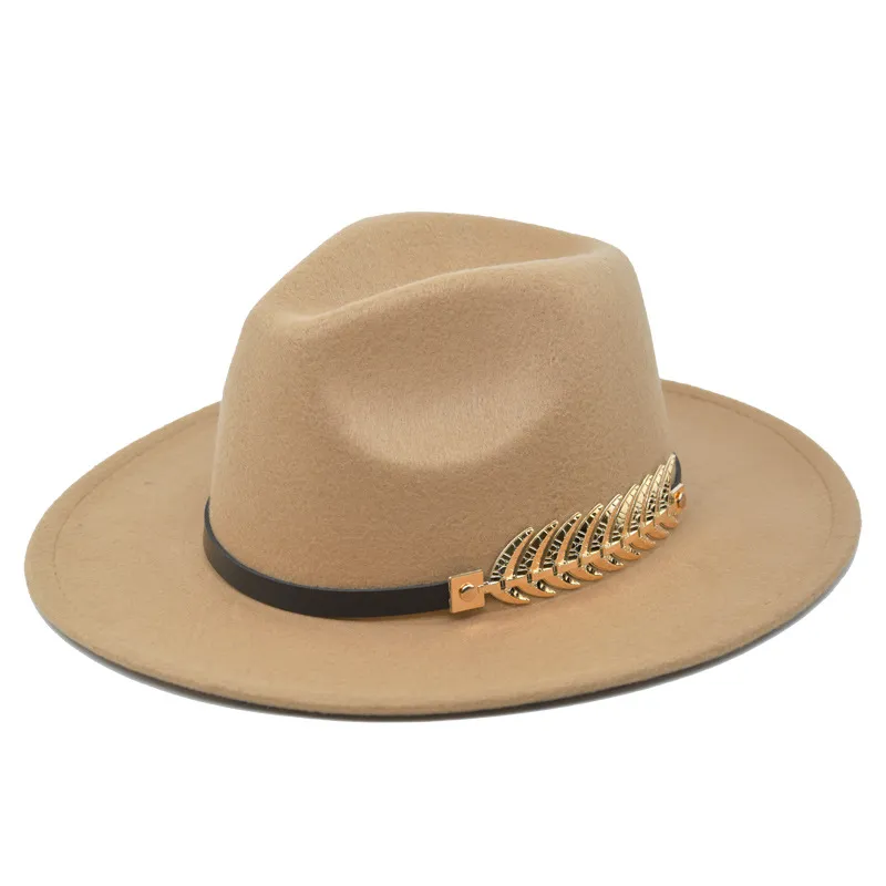 Berretti 2024 di alta qualità vintage classico feltro jazz cappello Fedora a tesa larga cloche cowboy Panama per le donne uomini bombetta_voghion.com