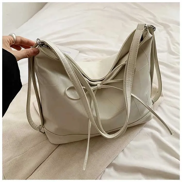 Versatile Women's Shoulder Bag And Handbag In Soft Pu Leather_voghion.com