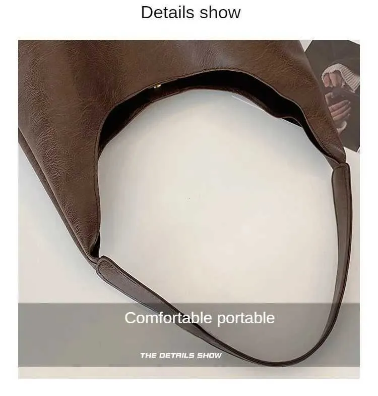 Lightweight PU soft leather large capacity womens shoulder lower arm buckle casual style makeup bag Y241123_voghion.com