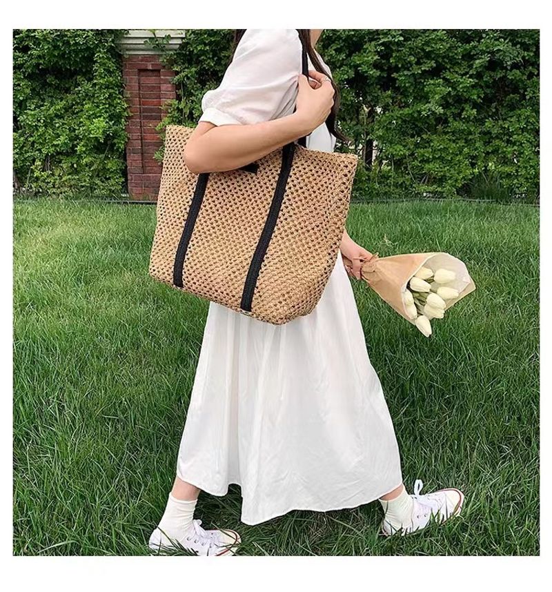 Aushöhlen Papierseil große Kapazität Mode Schnalle einzelne Schulter Gras gewebte Damen Tasche Strandtasche_voghion.com