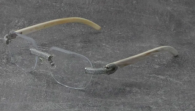 2022 Nuovo Nero Mix Bianco Montature in Corno di Bufalo Occhiali da Sole in Legno Senza Montatura con Diamanti incastonati Occhiali da Uomo Donna con Decorazione C Rocce_voghion.com