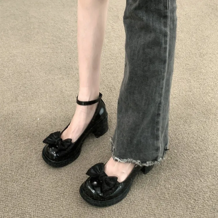 Zapatos mary jane con plataforma para mujer punta redonda_voghion.com