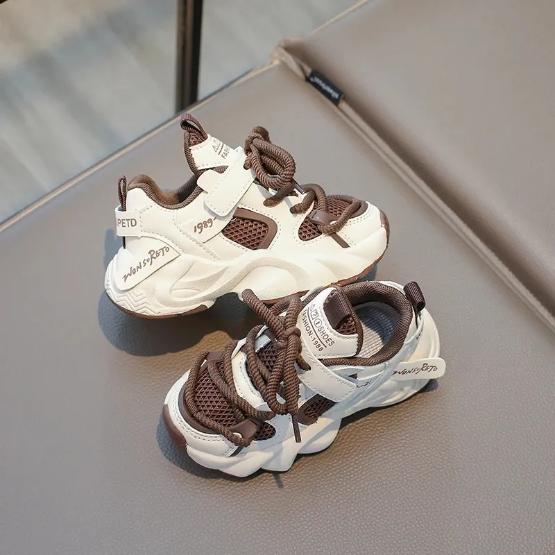 Childrens air mesh childrens casual sports color matching lace breathable boys and girls running shoes anti slip 240912_voghion.com