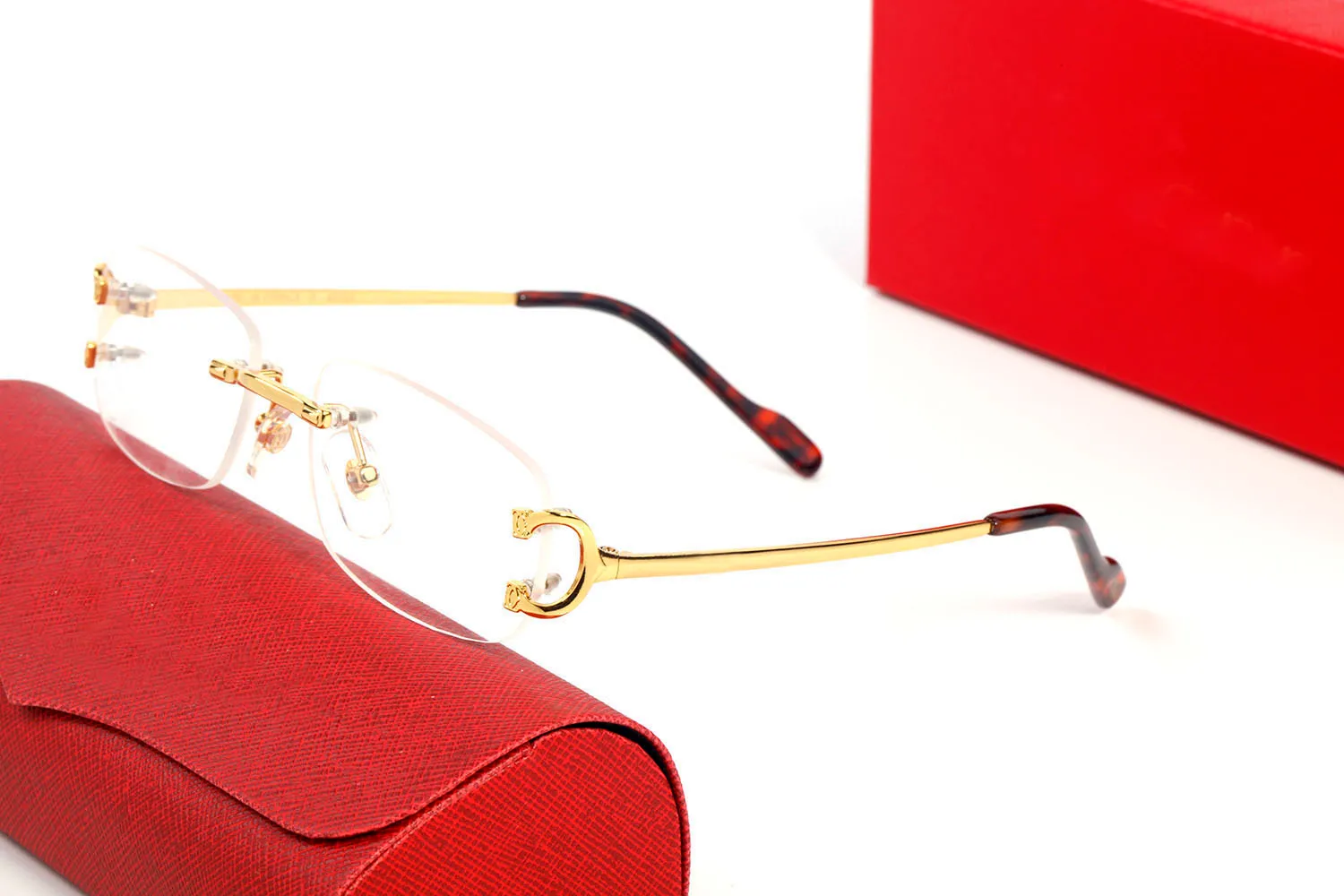 Classic Sunglasses for man and woman designer fashion decorate unisex glasses frames eye protection red blue lover gifts_voghion.com