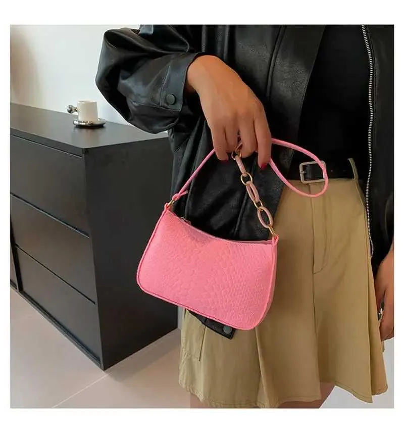 Portabel Handtasche Kontrastfaarweg Tasche Stylesch Ënneraarm Casual A Modesch Grouss Kapazitéit Dammetaschen_voghion.com