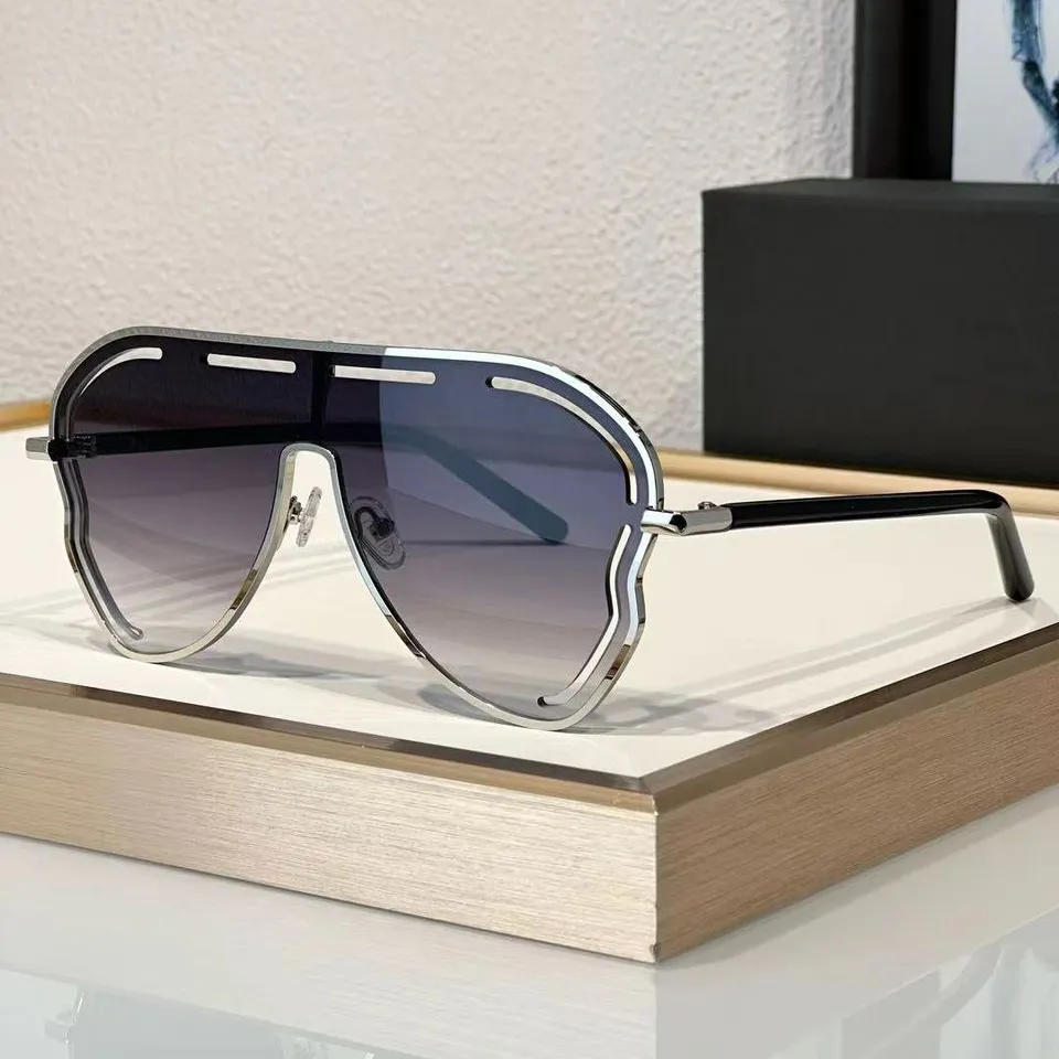 Designer Sunglasses For Men And Women Stylish Fashion Leisure Style_voghion.com