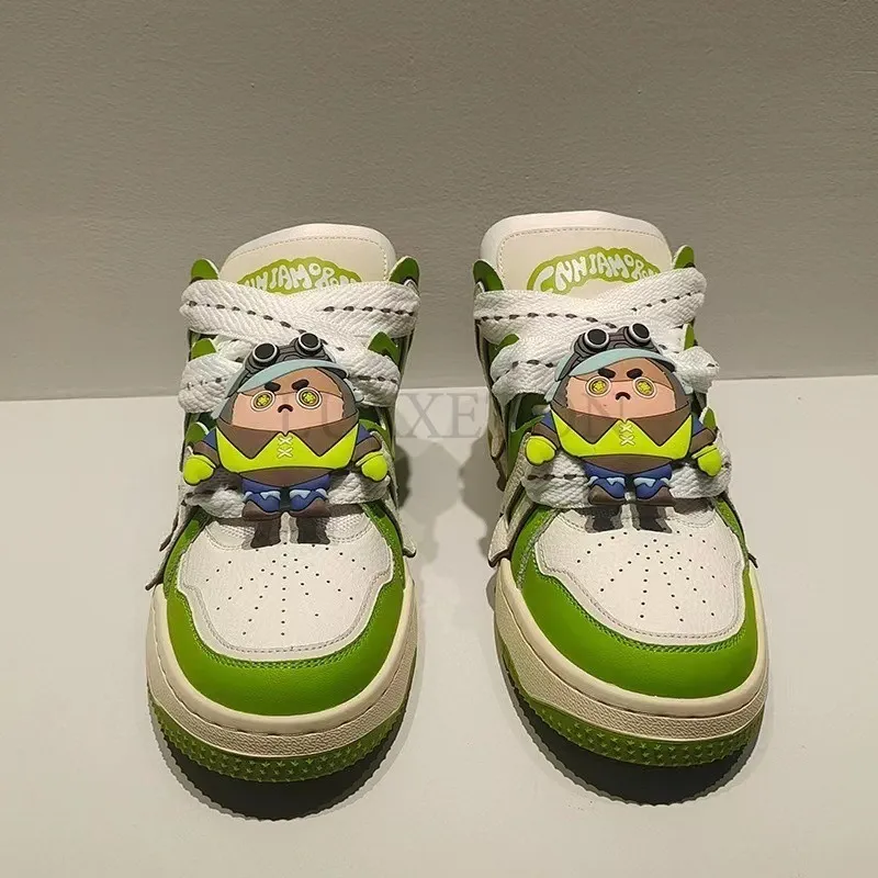 Thick Soled Round Toe Sponge Cake Couple Style Sneakers With Breathable Mh Comfortable And Versatile Casual Sports_voghion.com