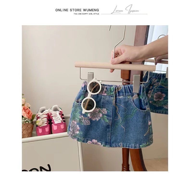 Kinderkleidung 2024 Herbst und Winter Neuer Jeansanzug für Mädchen Modische süße Jeansjacke mit Blumenmuster und Rock Zweiteiliger Anzug_voghion.com
