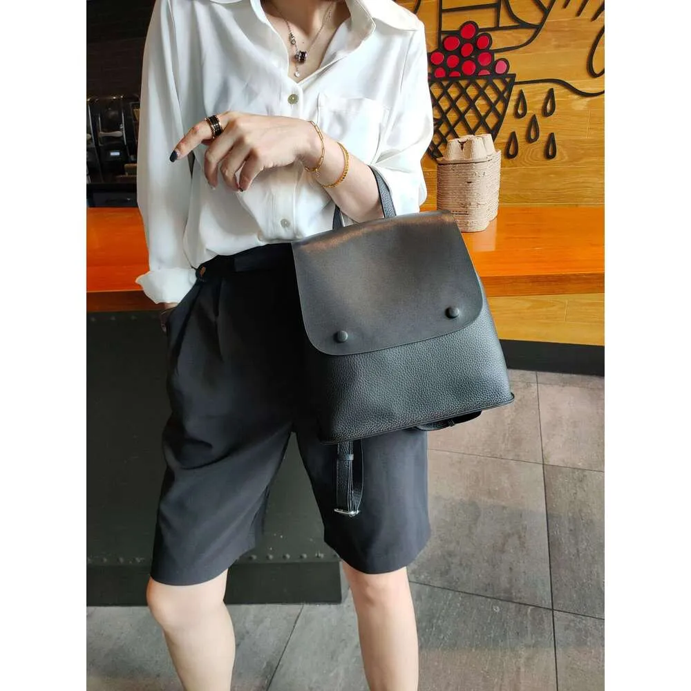 Sac à dos en cuir de vache pour femme, sac à bandoulière de style coréen avec bouton de couleur, sac de loisirs pour collège de haute qualité_voghion.com