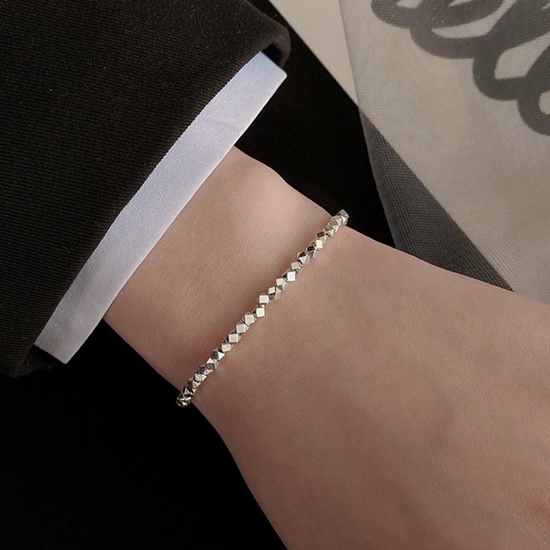 Broken Few Taels Nischedesign, kubescht Broken Sier Bracelet fir Fraen mat High-End Gefill, Handaccessoiren verschwannen net_voghion.com
