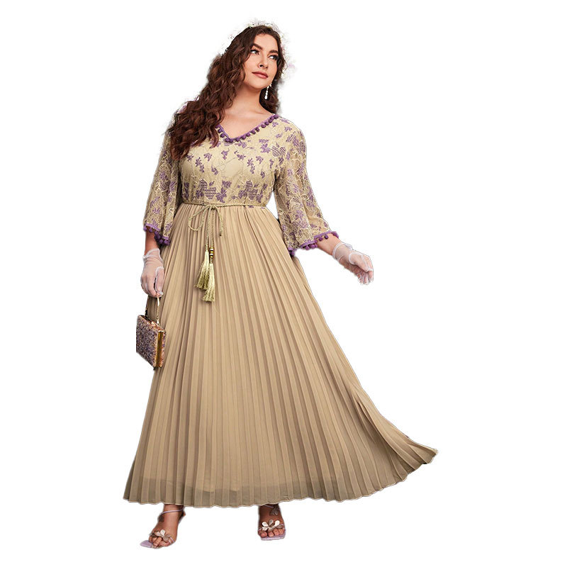 Rochie de mireasă în stil prințesă, mărime plus, fără mâneci, cu decolteu în V, fustă din dantelă plisată_voghion.com