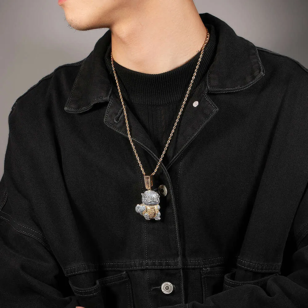 Collana con ciondolo a forma di tartaruga Jeannie dei cartoni animati hip hop, con ciondolo a forma di catena e personalità, con diamanti taglio brillante, in oro e argento sterling._voghion.com