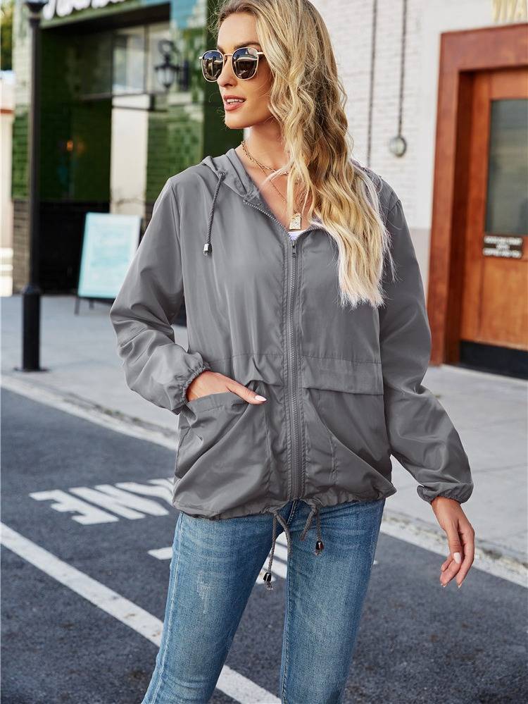 Leichte Damen-Regenjacke mit Kapuze und Reißverschluss für Outdoor-Wanderungen – wasserabweisendes Polyestergemisch mit Blumenmuster und V-Ausschnitt_voghion.com