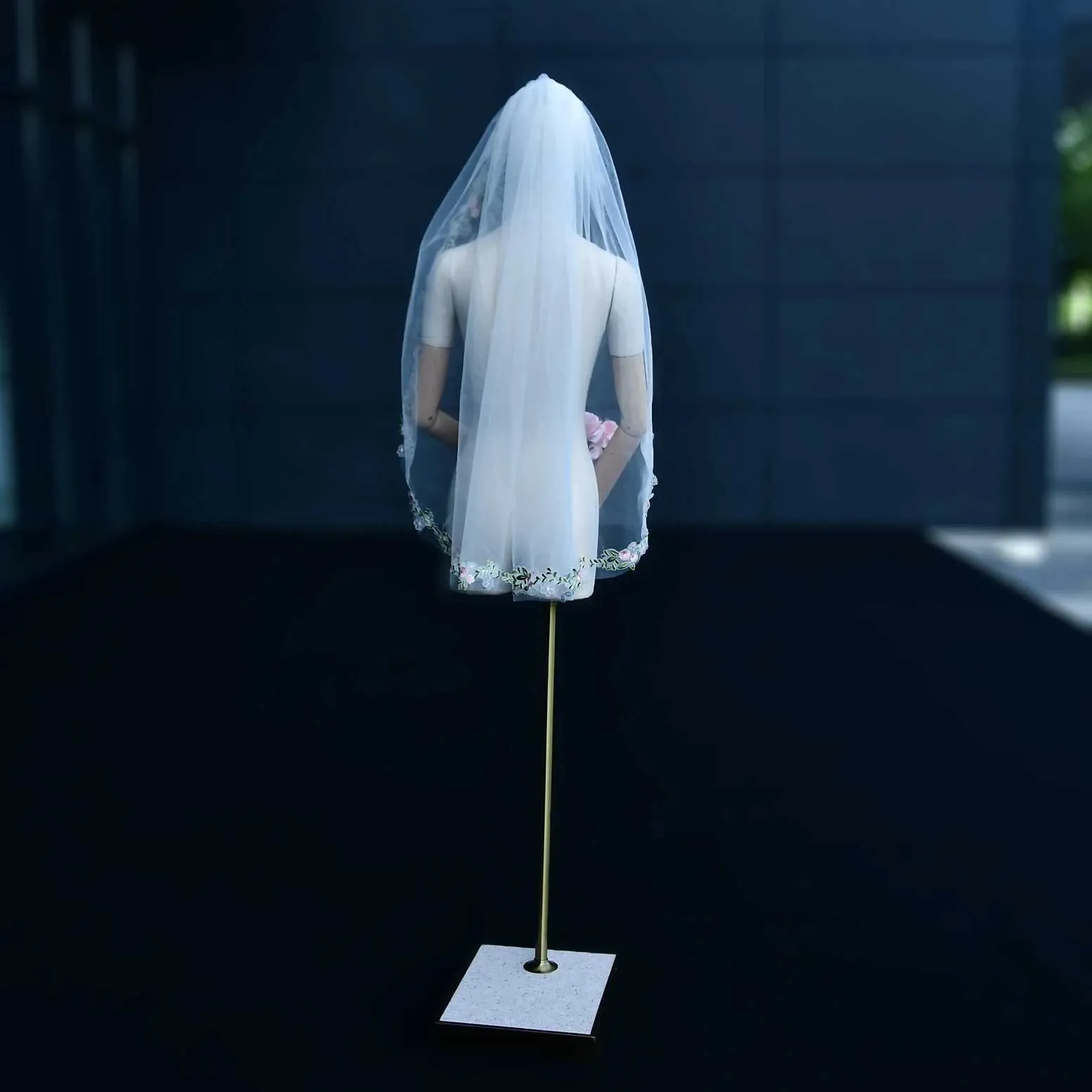 Hair Jewelry Short Veil Lace Edge Bridal Veils 1 Tier Fingertip Length Mantilla Soft Wedding Dresses Accessories For_voghion.com