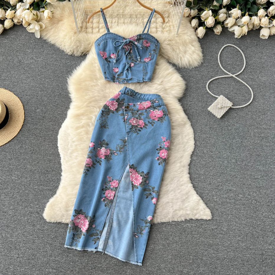 Women's retro chic suit for sweet girls, off-the-shoulder camisole, high-waisted slit skirt two-piece set